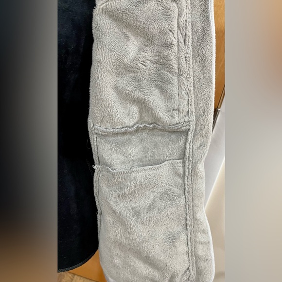 Grey Free Country Jacket with Floral Design - Picture 6 of 7